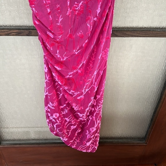 HUTCH One-Shoulder Ruched Velvet Dress XS NWOT - Picture 6 of 13